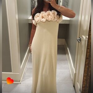 Zara LONG FLORAL KNIT DRESS in Butter